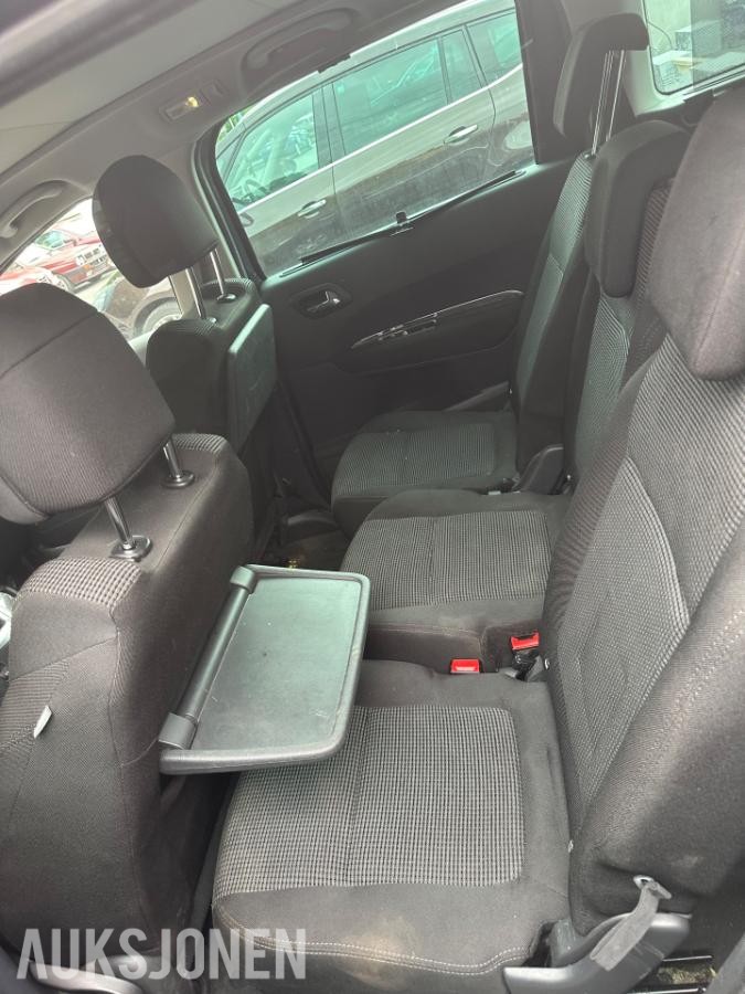 2010 Peugeot 5008 1.6 Diesel, 7 seter, Automat, Cruisekontroll, Glasstak