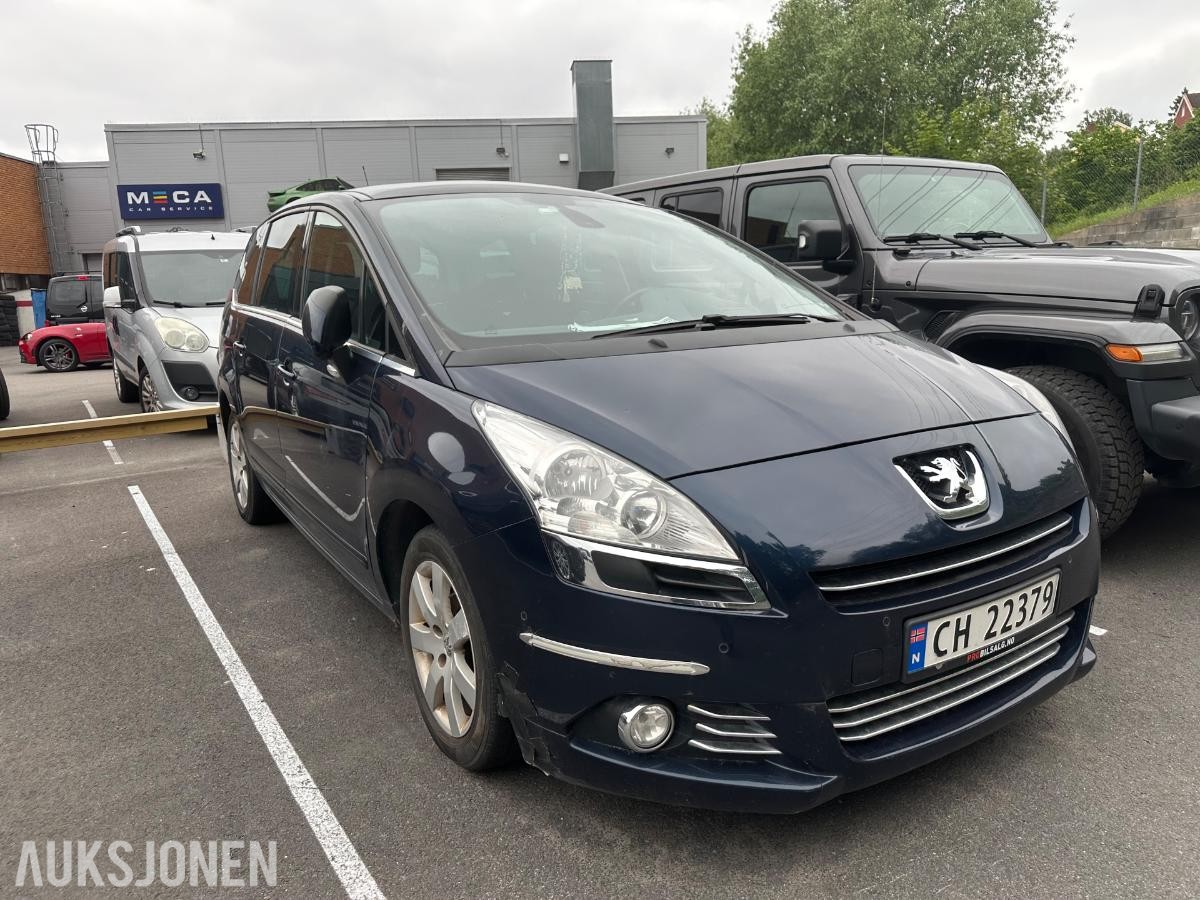 2010 Peugeot 5008 1.6 Diesel, 7 seter, Automat, Cruisekontroll, Glasstak
