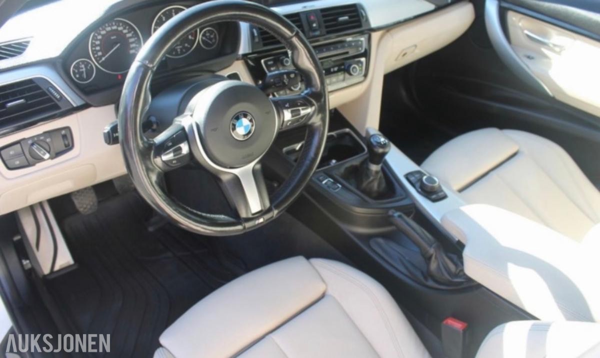 2015 BMW F31 320D FACELIFT XDRIVE 163HK M-SPORT, MANUELL, RYGGEKAMERA
