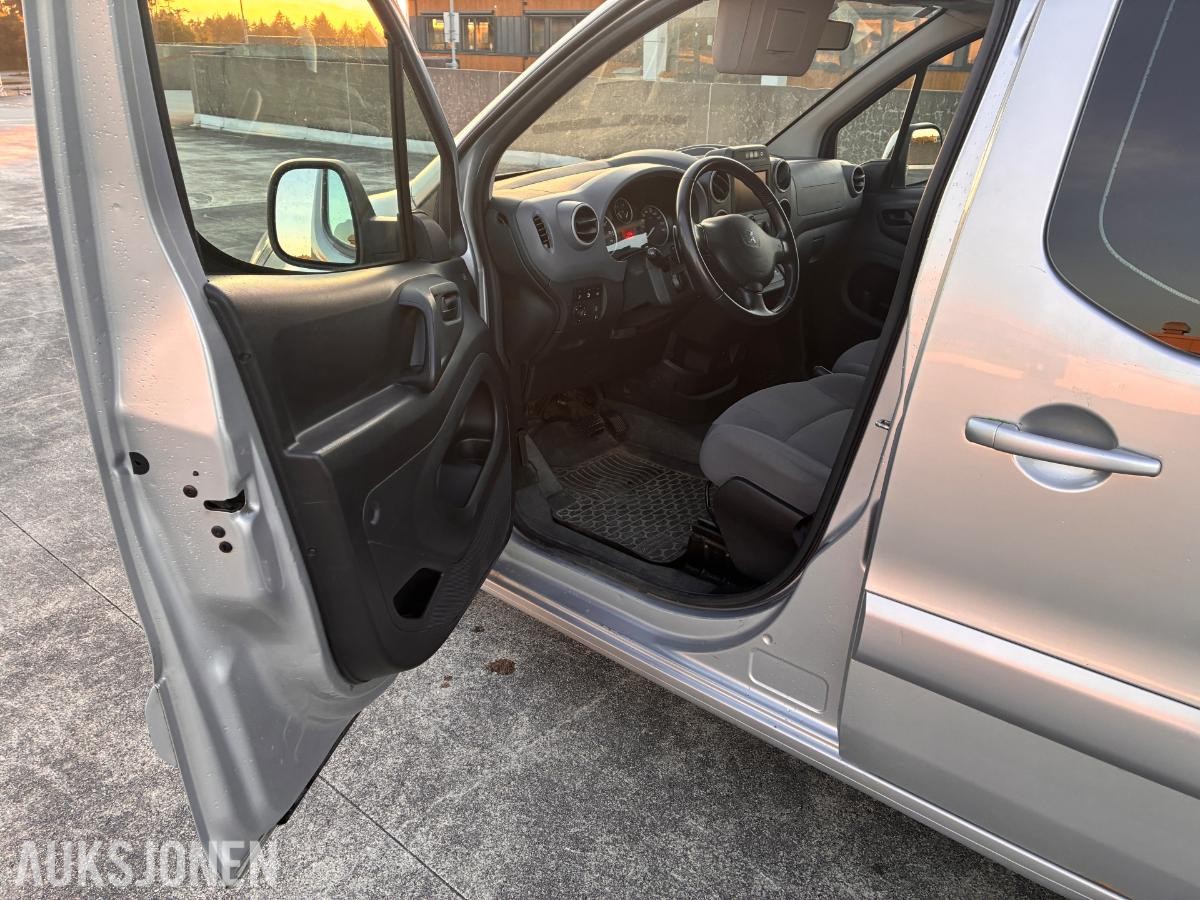 2016 Peugeot Partner L2, AUTOMAT, 109642km, EU 03/2028