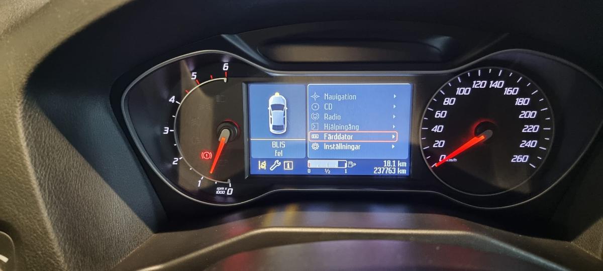2011 Ford Mondeo 2.0 D 163HK HENGERFESTE VARMER CRUISE EL. SETER 
