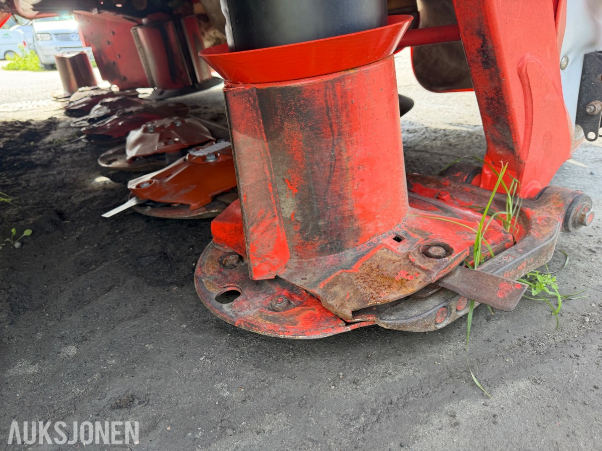 2022 Kuhn GMD 3525 F-FF Slåmaskin. Nye kniver 