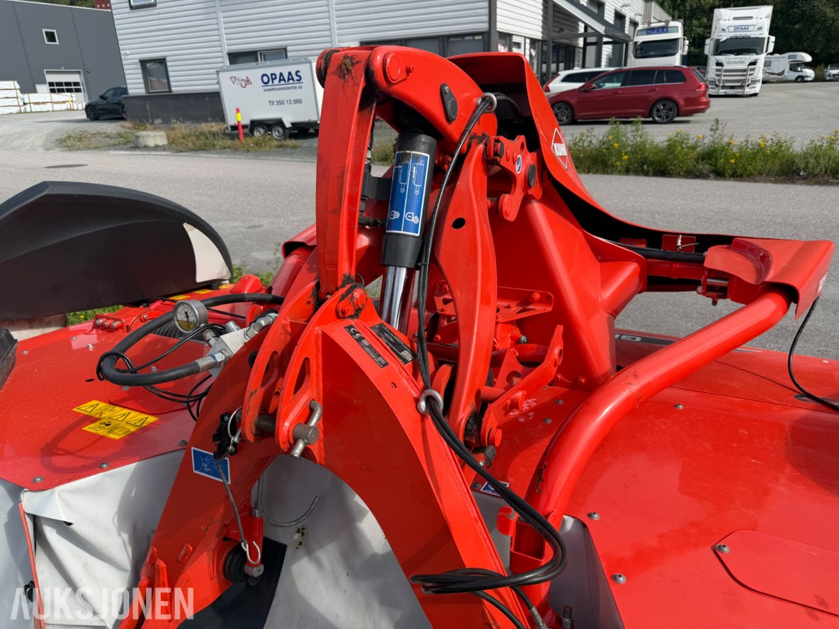 2022 Kuhn GMD 3525 F-FF Slåmaskin. Nye kniver 
