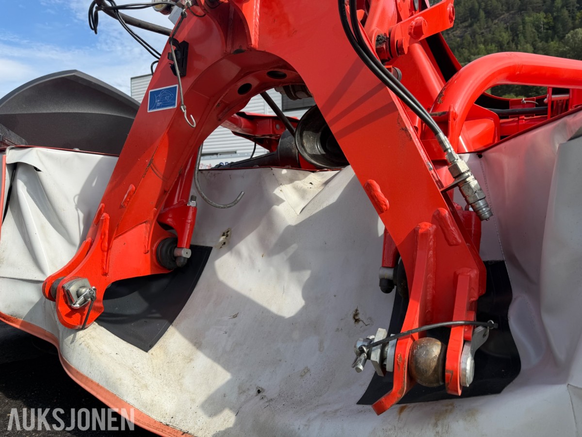 2022 Kuhn GMD 3525 F-FF Slåmaskin. Nye kniver 