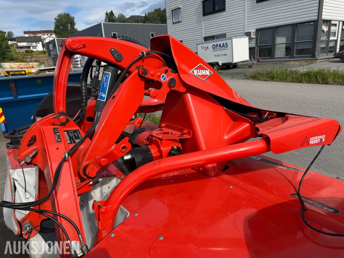 2022 Kuhn GMD 3525 F-FF Slåmaskin. Nye kniver 