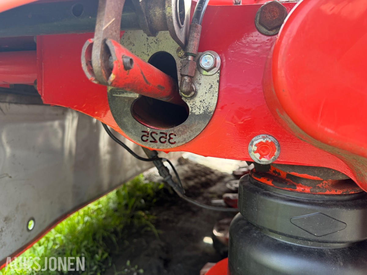 2022 Kuhn GMD 3525 F-FF Slåmaskin. Nye kniver 