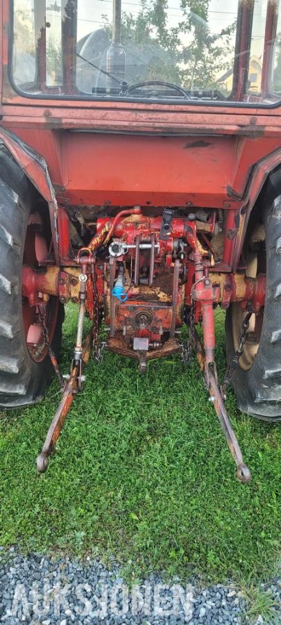 1975 Volvo BM T430 MVA FRI - traktor