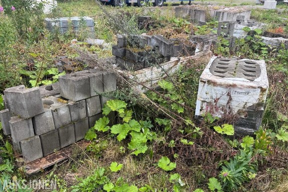2025 Ca. 120 stk støttemur i betong