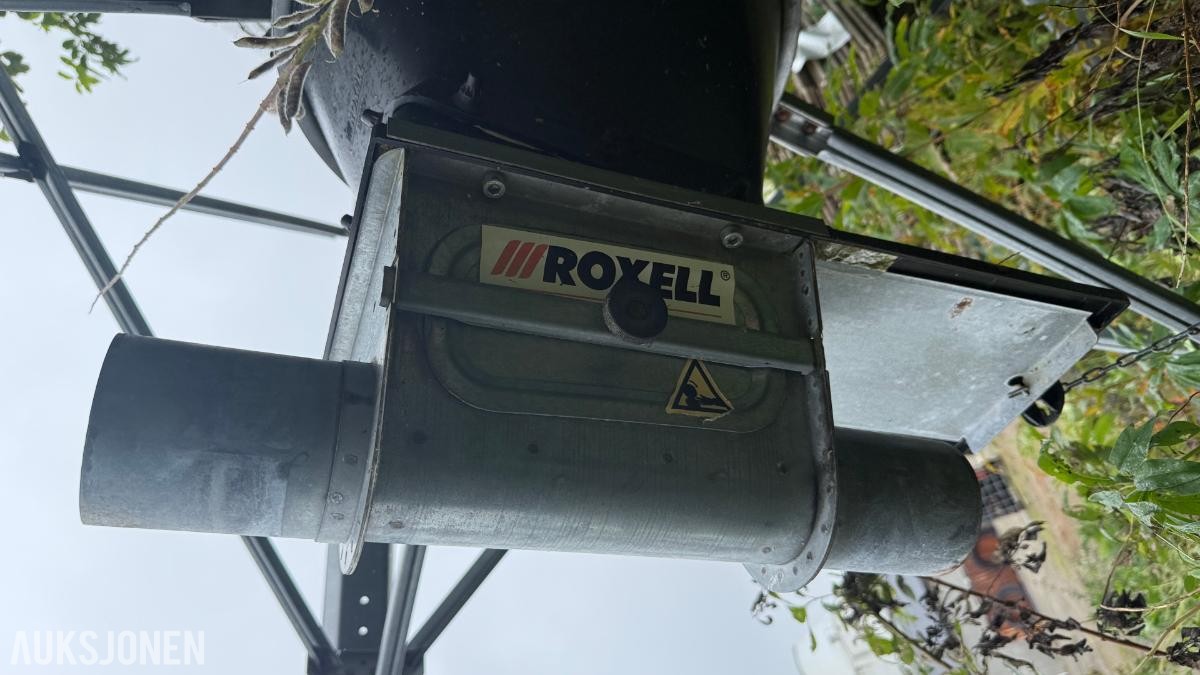 Kornsilo ca. 10–15 m³ m/ Roxell utmating