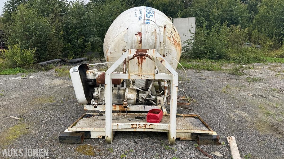 Stetter betongtrommel på krokramme m/ motor - Rep objekt
