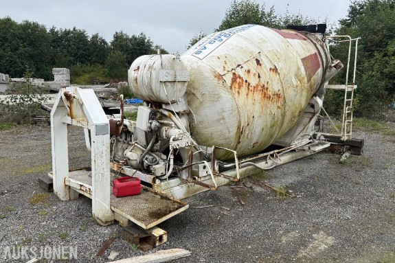 Stetter betongtrommel på krokramme m/ motor - Rep objekt