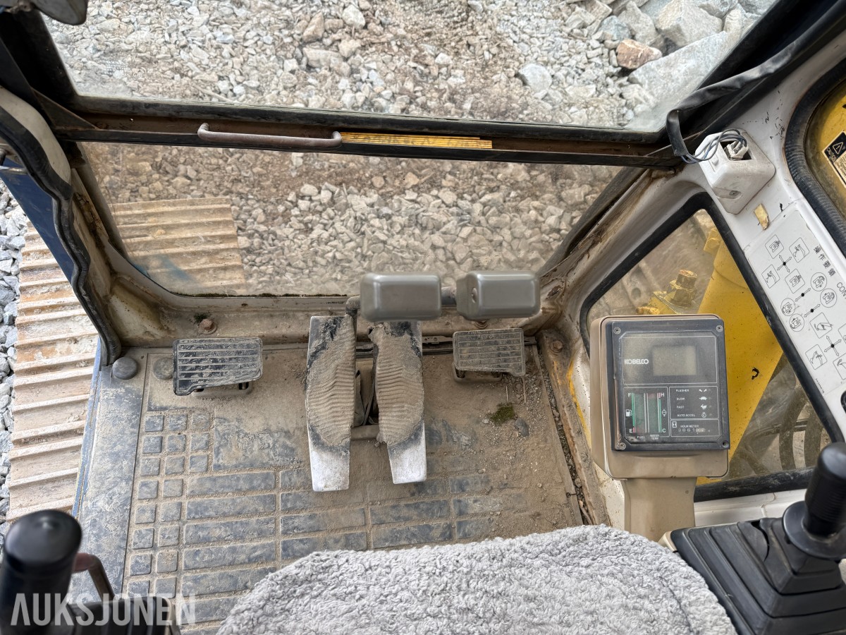 1995 Kobelco SK200 LC Mark III gravemaskin