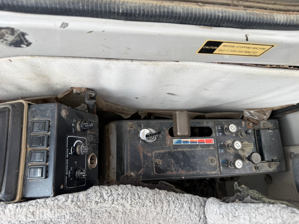1995 Kobelco SK200 LC Mark III gravemaskin