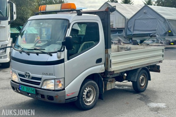 2012 Toyota Dyna 100 3,0 D 144 hk  Planbil - Eu-godkjent 02/28 - Km: 117823