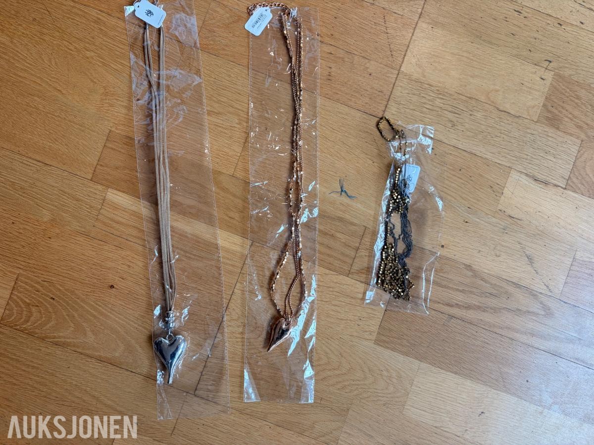 VAREPARTI Rosenvinge Smykker, skjerf, luer, belter