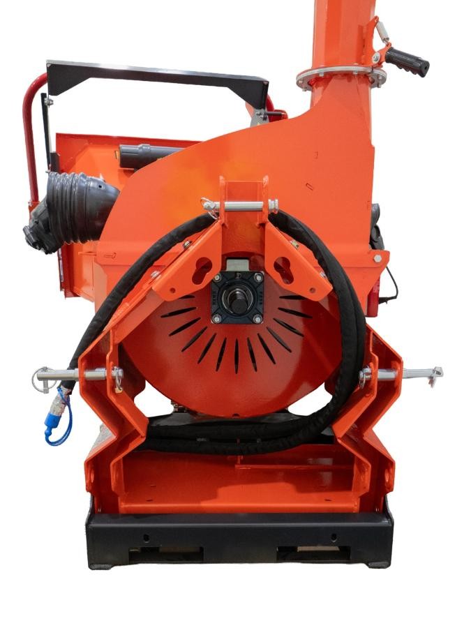 Dyrskun 2026 Flishugger PTO Ø150mm med hydraulisk mating WCX52