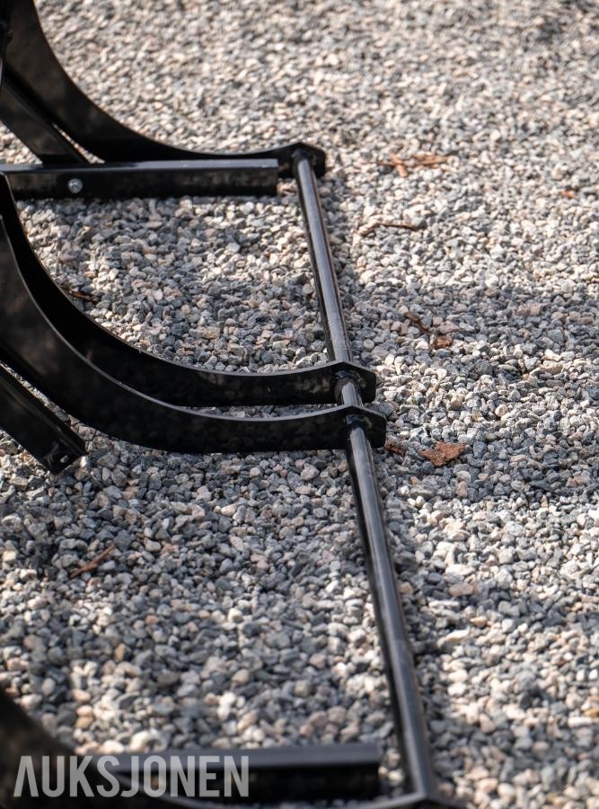 Dyrskun 2026 Stokkebord med løft og mating 