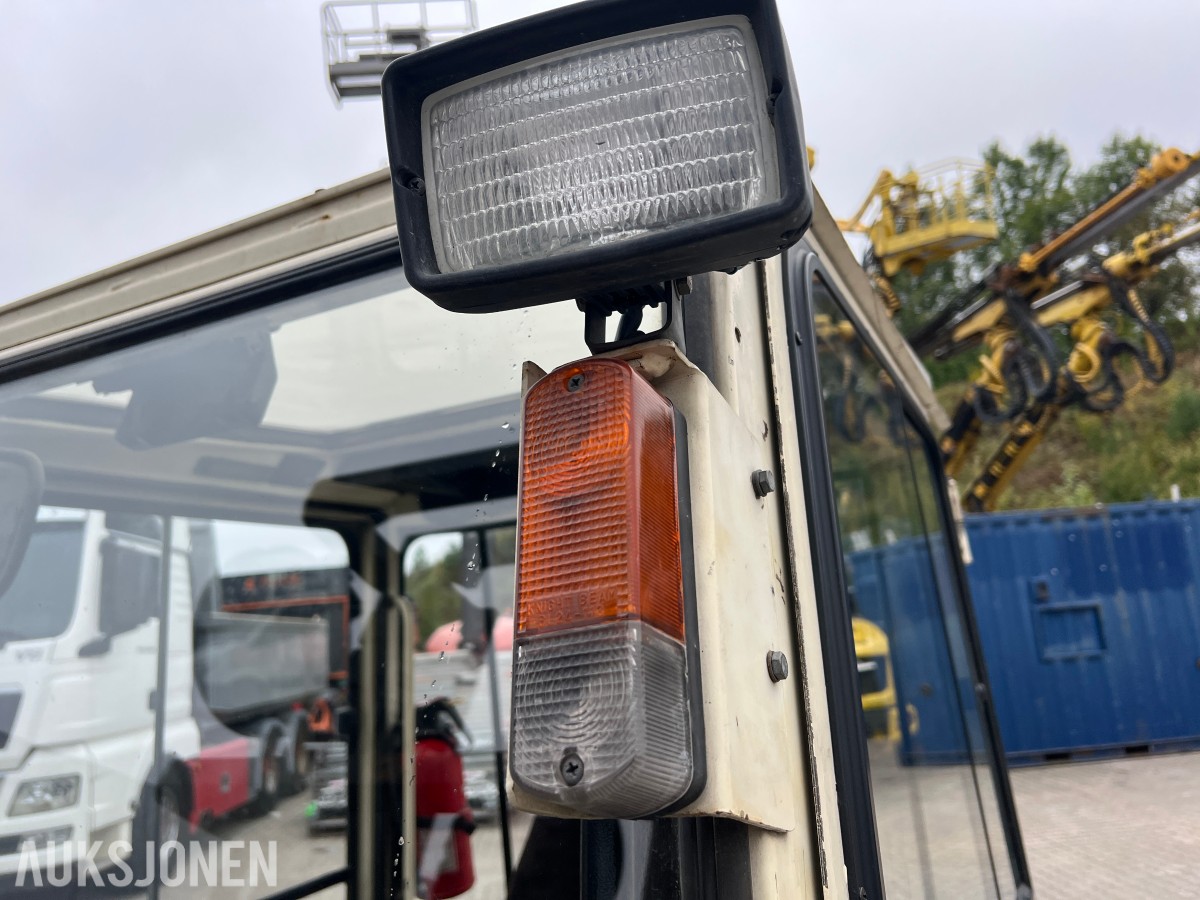 1994 Nissan FGU02A30U gaffeltruck - 3.000 kg - 3,7 m