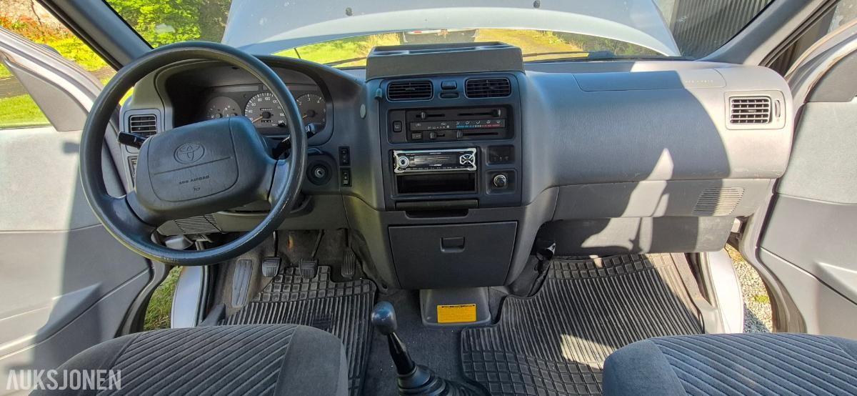 1997 Toyota HiAce HICLASS 2.4 Diesel, Hengerfeste, Prosjekt