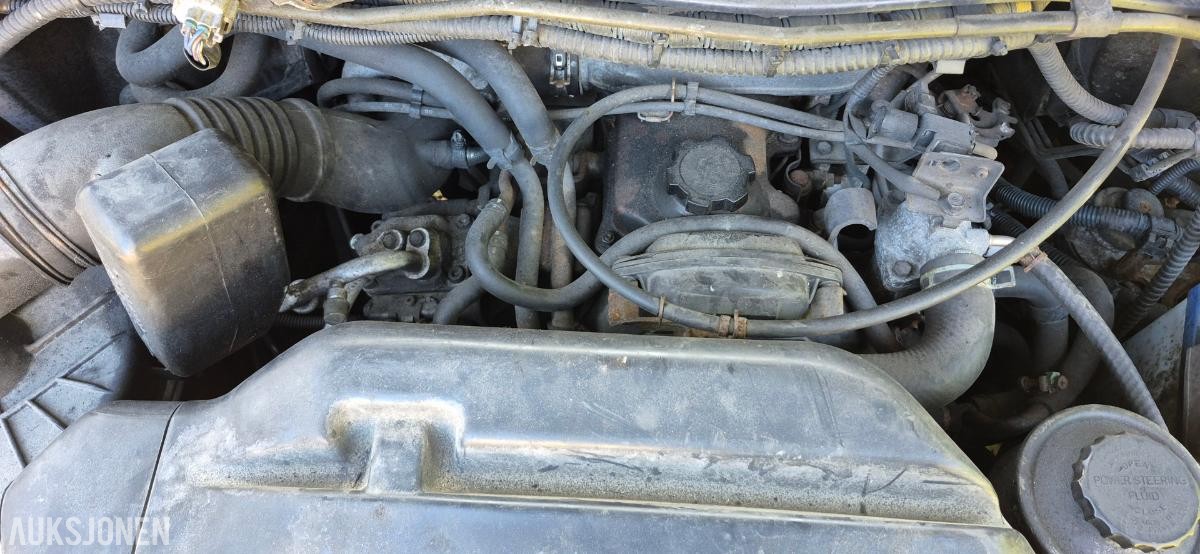 1997 Toyota HiAce HICLASS 2.4 Diesel, Hengerfeste, Prosjekt