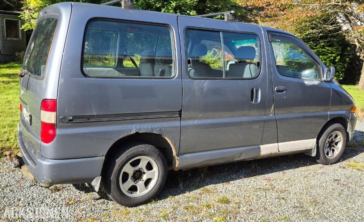 1997 Toyota HiAce HICLASS 2.4 Diesel, Hengerfeste, Prosjekt