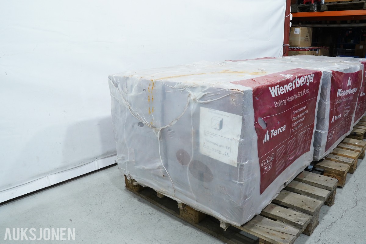 Større parti murstein/ fasadestein Wienerberger Terca Blauwrood Genuanceerd EF