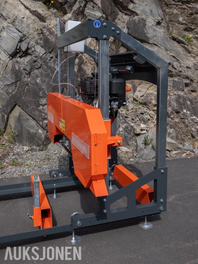 Dyrskun 2026 Sagbruk Ø78 13,5 HK B&S motor RS31G 