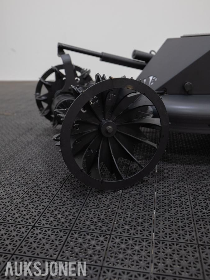 Dyrskun 2026 Grator fjernstyrt krattknuser 70°