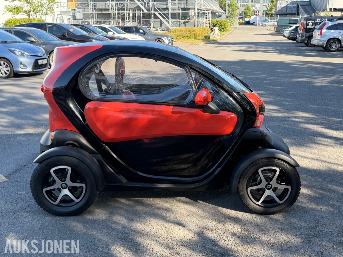 2017 Renault Twizy 80 - elektrisk 2-seter, 80 km/t