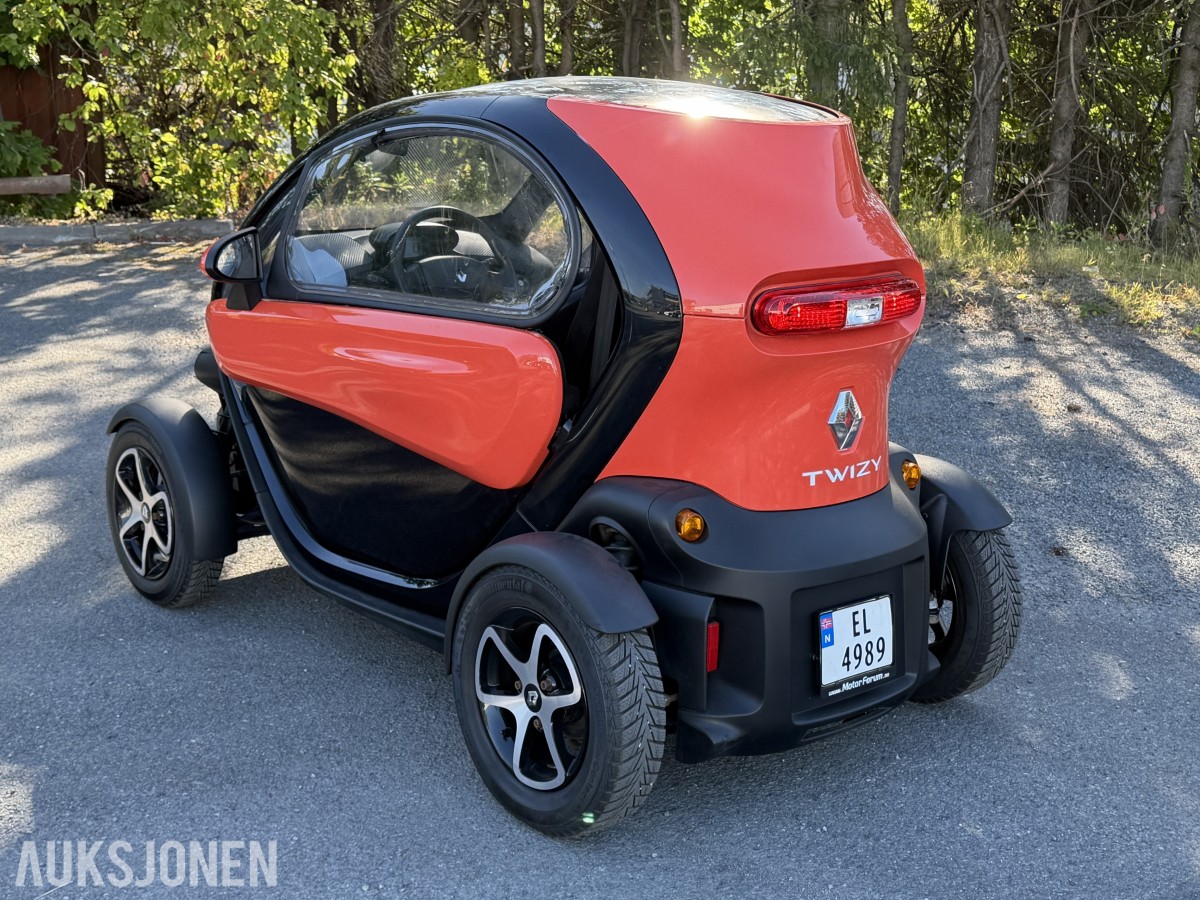 2017 Renault Twizy 80 - elektrisk 2-seter, 80 km/t