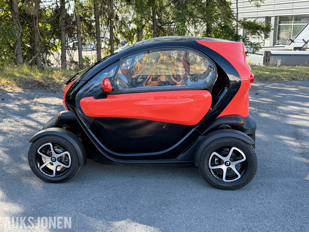 2017 Renault Twizy 80 - elektrisk 2-seter, 80 km/t