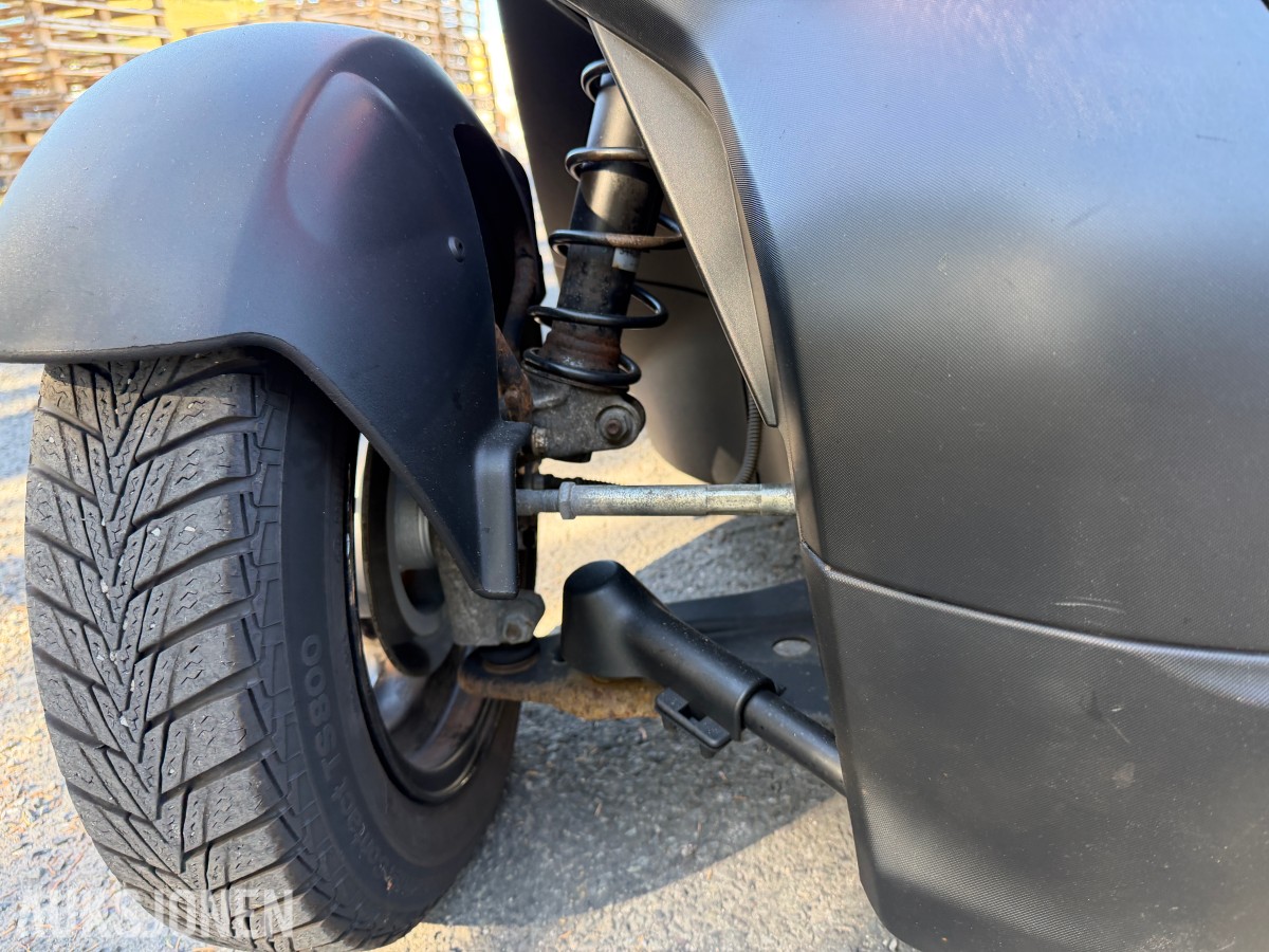 2017 Renault Twizy 80 - elektrisk 2-seter, 80 km/t