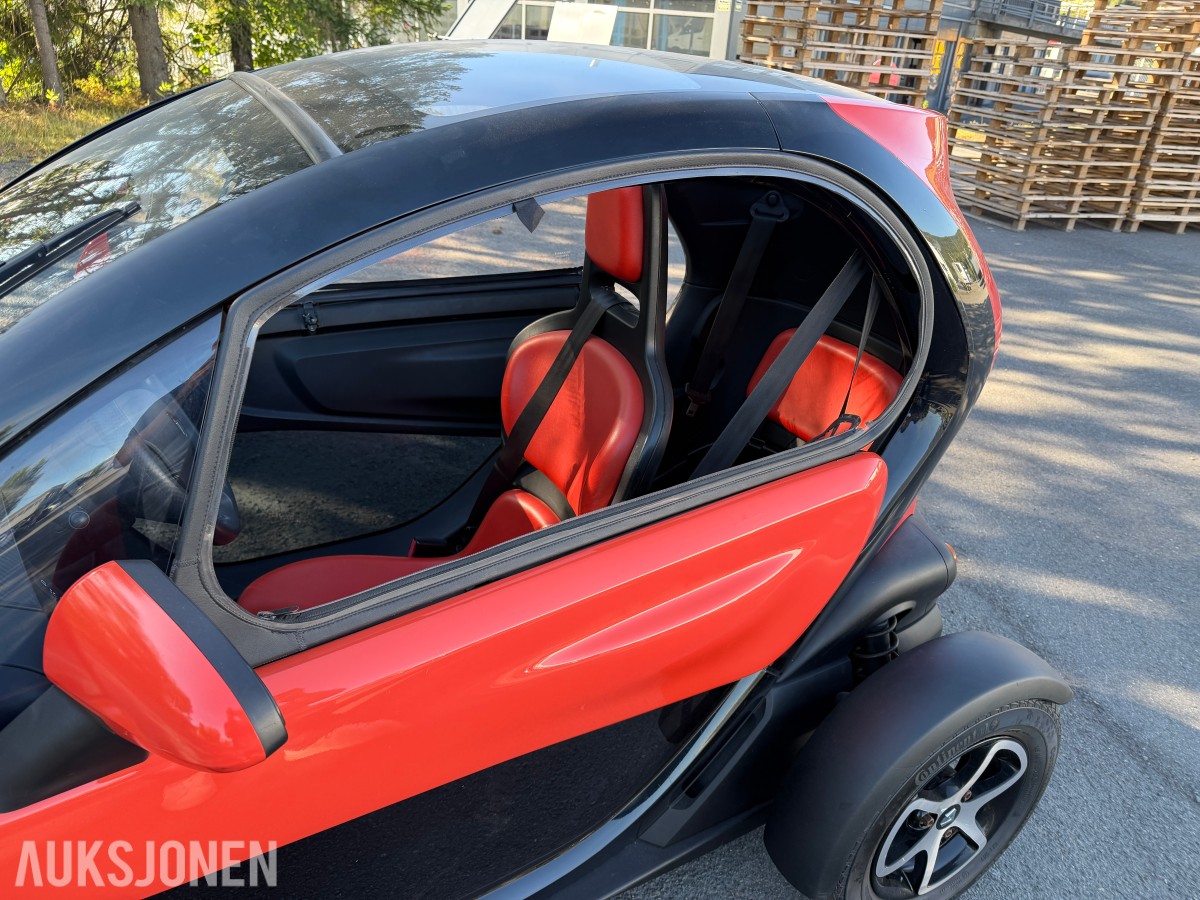 2017 Renault Twizy 80 - elektrisk 2-seter, 80 km/t