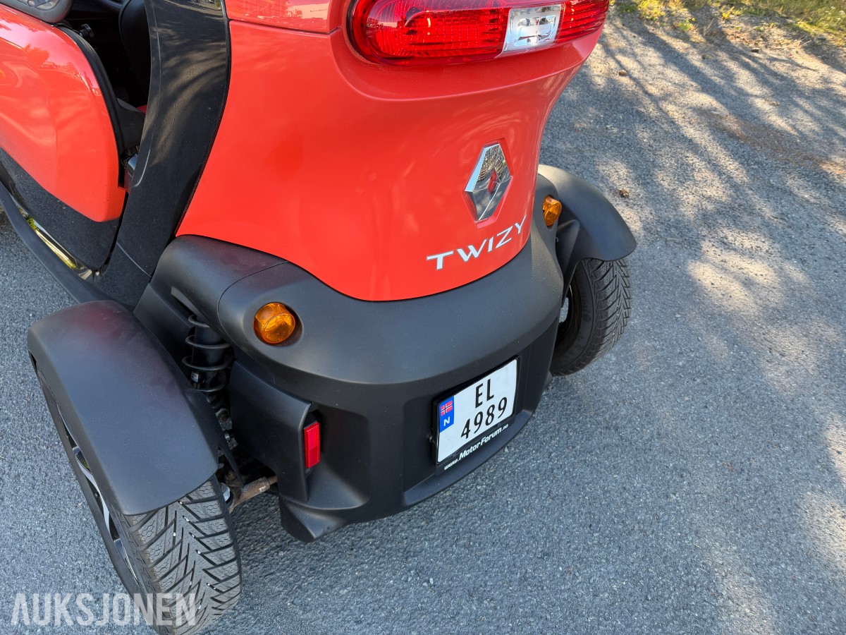 2017 Renault Twizy 80 - elektrisk 2-seter, 80 km/t