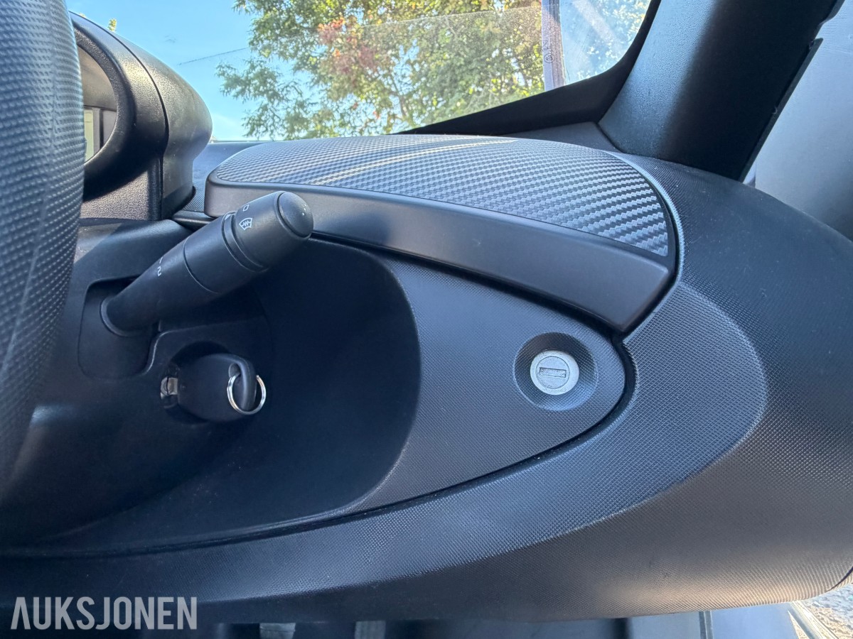 2017 Renault Twizy 80 - elektrisk 2-seter, 80 km/t