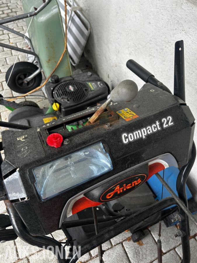 2014 Ariens compact 22 snøfreser