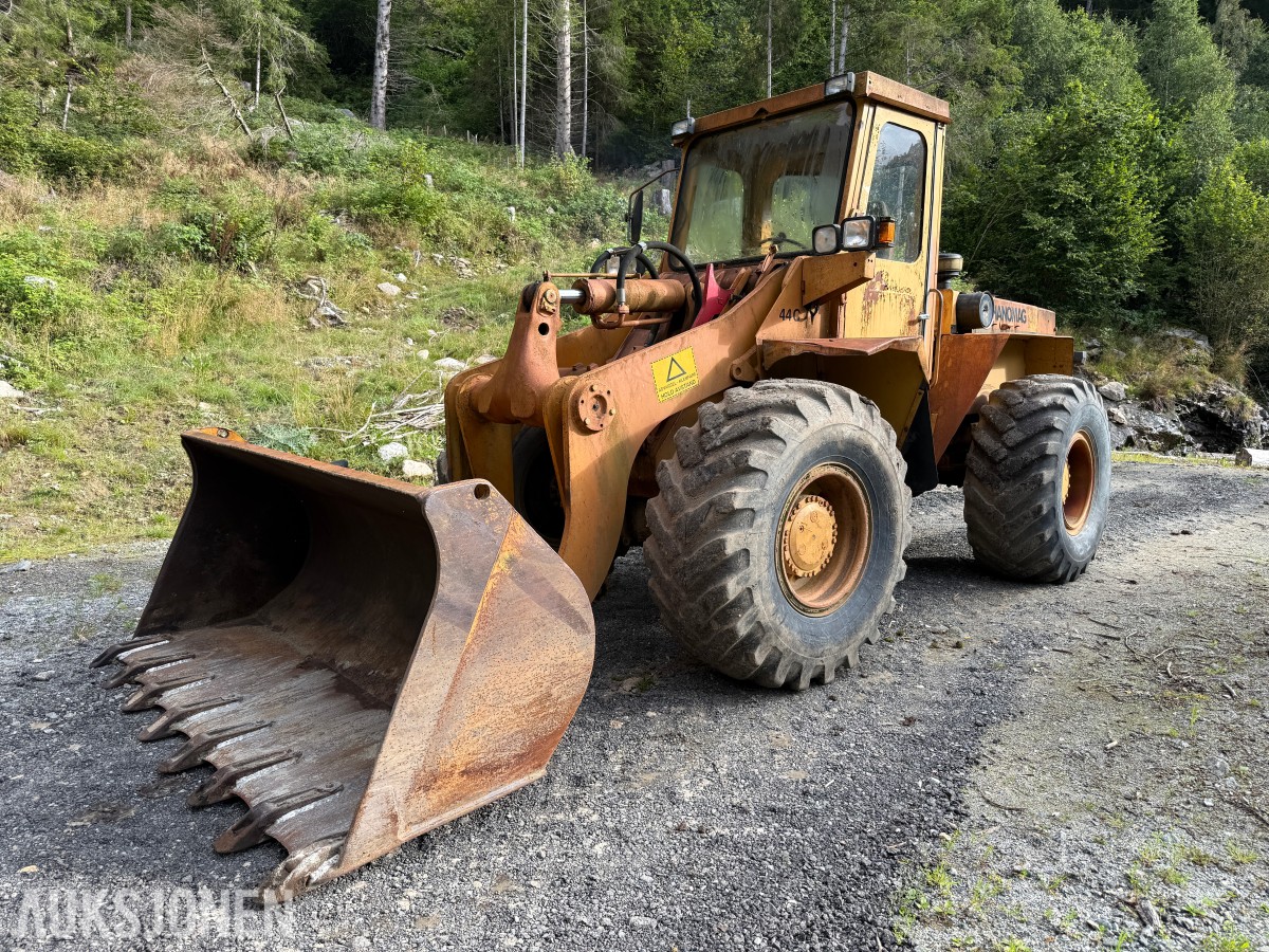Hanomag 44C Hjullaster - Volvo motor