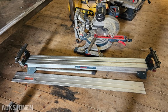 Bosch GCM 12 GDL Professional kapp- og gjæringssag - 2000 W - med Bosch GTA 3800 Professional sagbukk og Bosch styreskinne