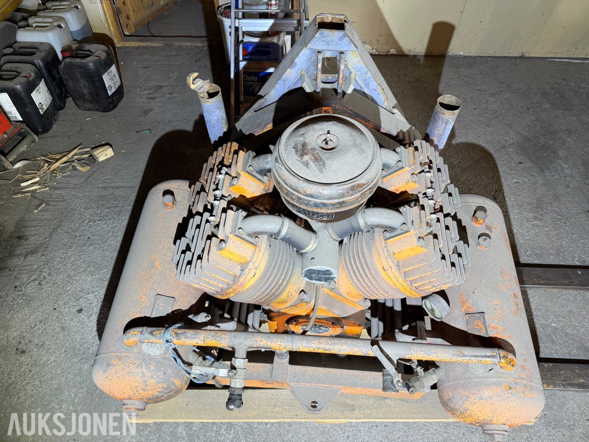 Koberg Kongsberg traktorkompressor V-kompressor