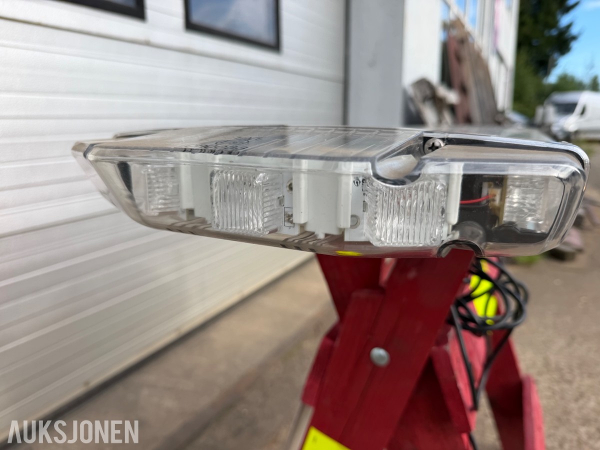 Tempe Lambis Varselbjelke. 1230 mm.