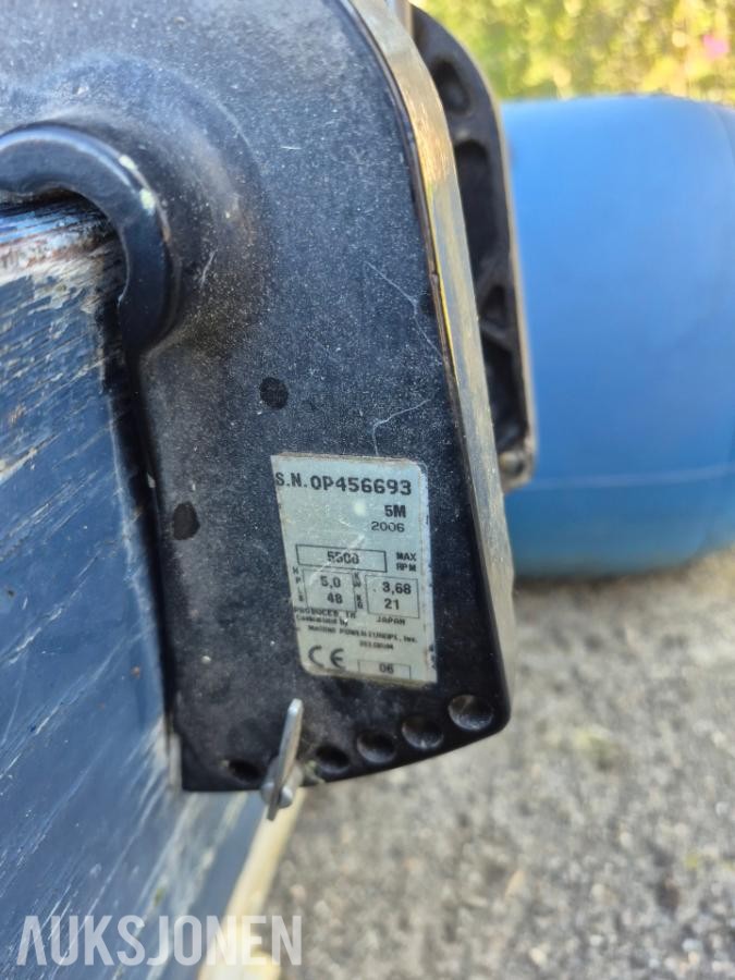 1997 Zodiac L260 med 5hk Mariner