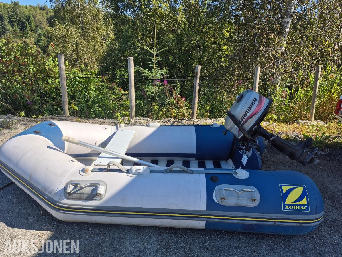1997 Zodiac L260 med 5hk Mariner