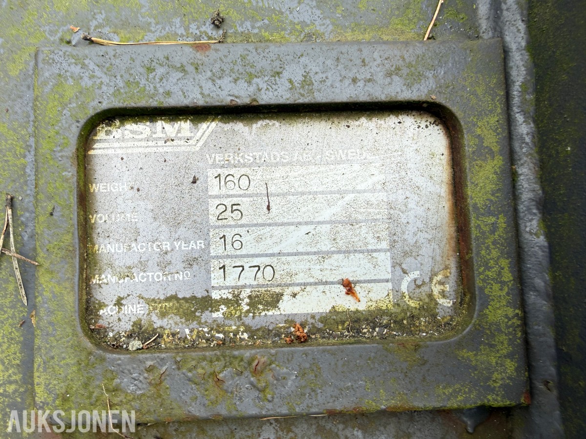 Grøfteskuffe med hydraulisk kost - S50