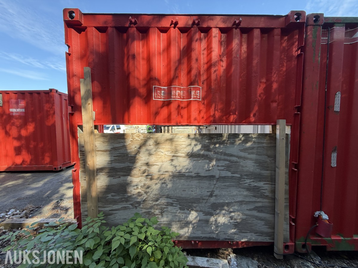 20 FOTS TOM SAGCONTAINER – ÅPEN LANGVEGG – ELEKTRISK OPPLEGG