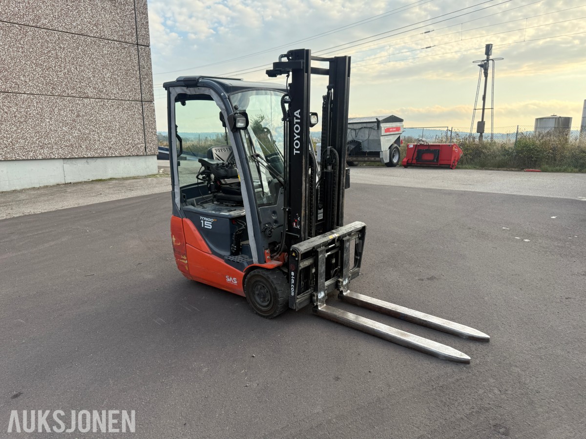 2011 Toyota 8FBET15 motvektstruck 1500KG LAVT TIMETALL