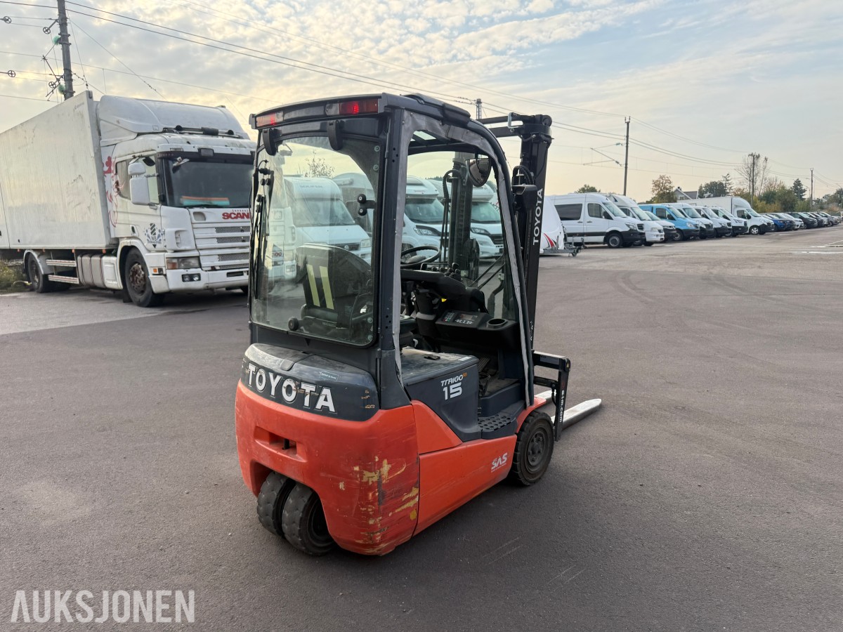 2011 Toyota 8FBET15 motvektstruck 1500KG LAVT TIMETALL