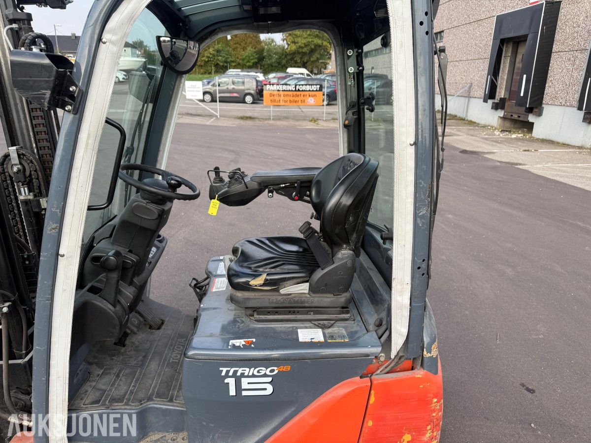 2011 Toyota 8FBET15 motvektstruck 1500KG LAVT TIMETALL