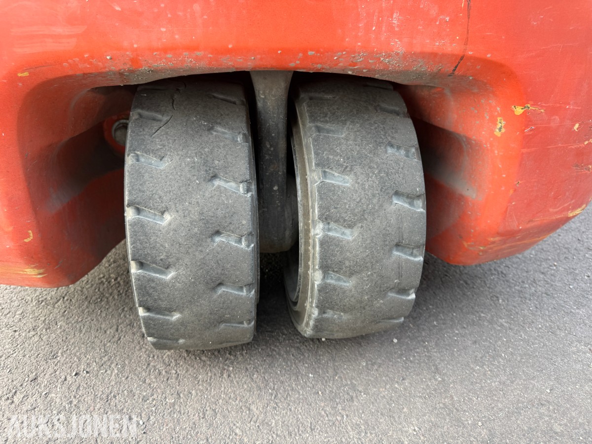2011 Toyota 8FBET15 motvektstruck 1500KG LAVT TIMETALL