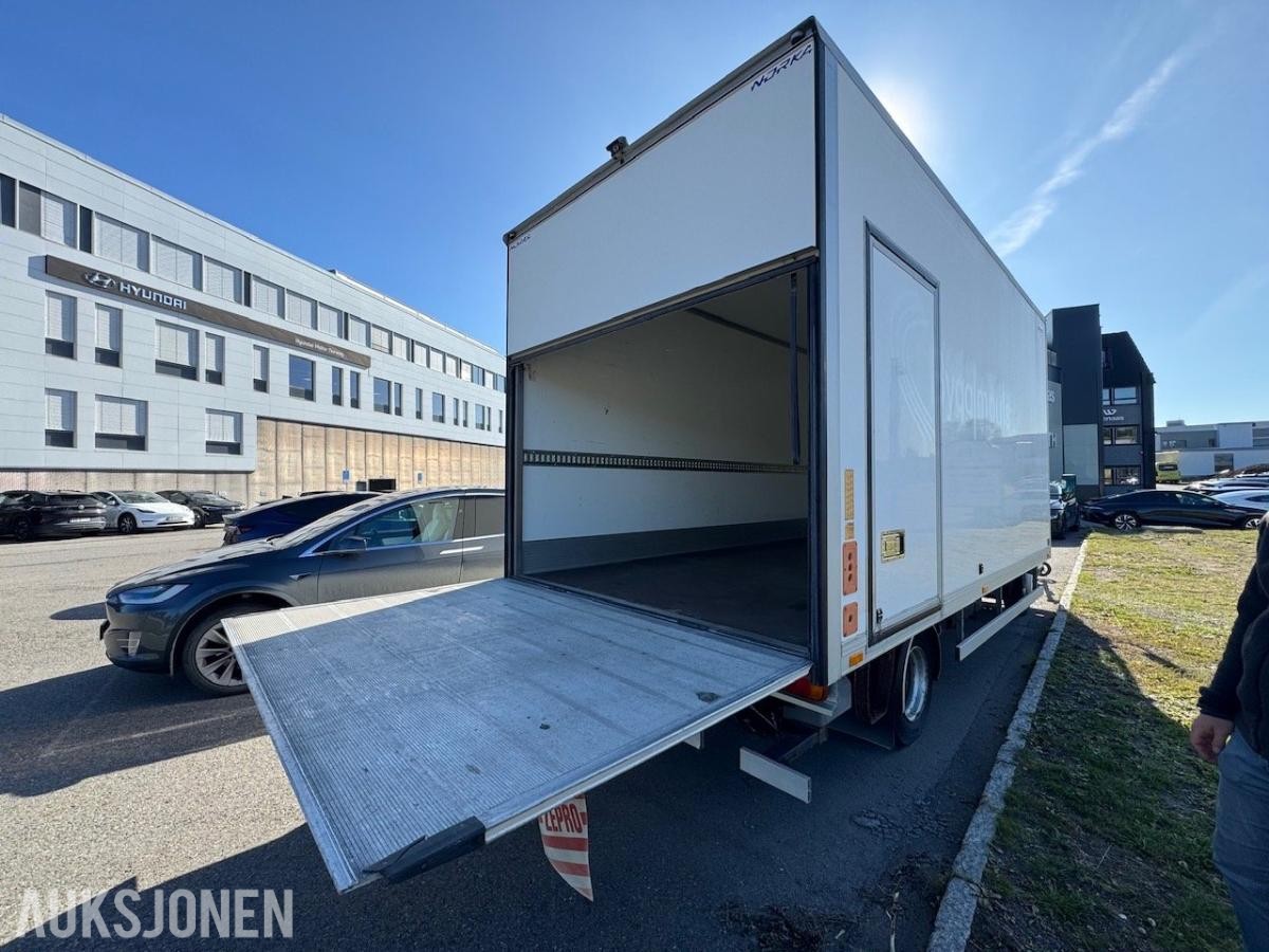 2014 FUSO CANTER SKAPBIL MED BAKLØFTER - REP.OBJEKT