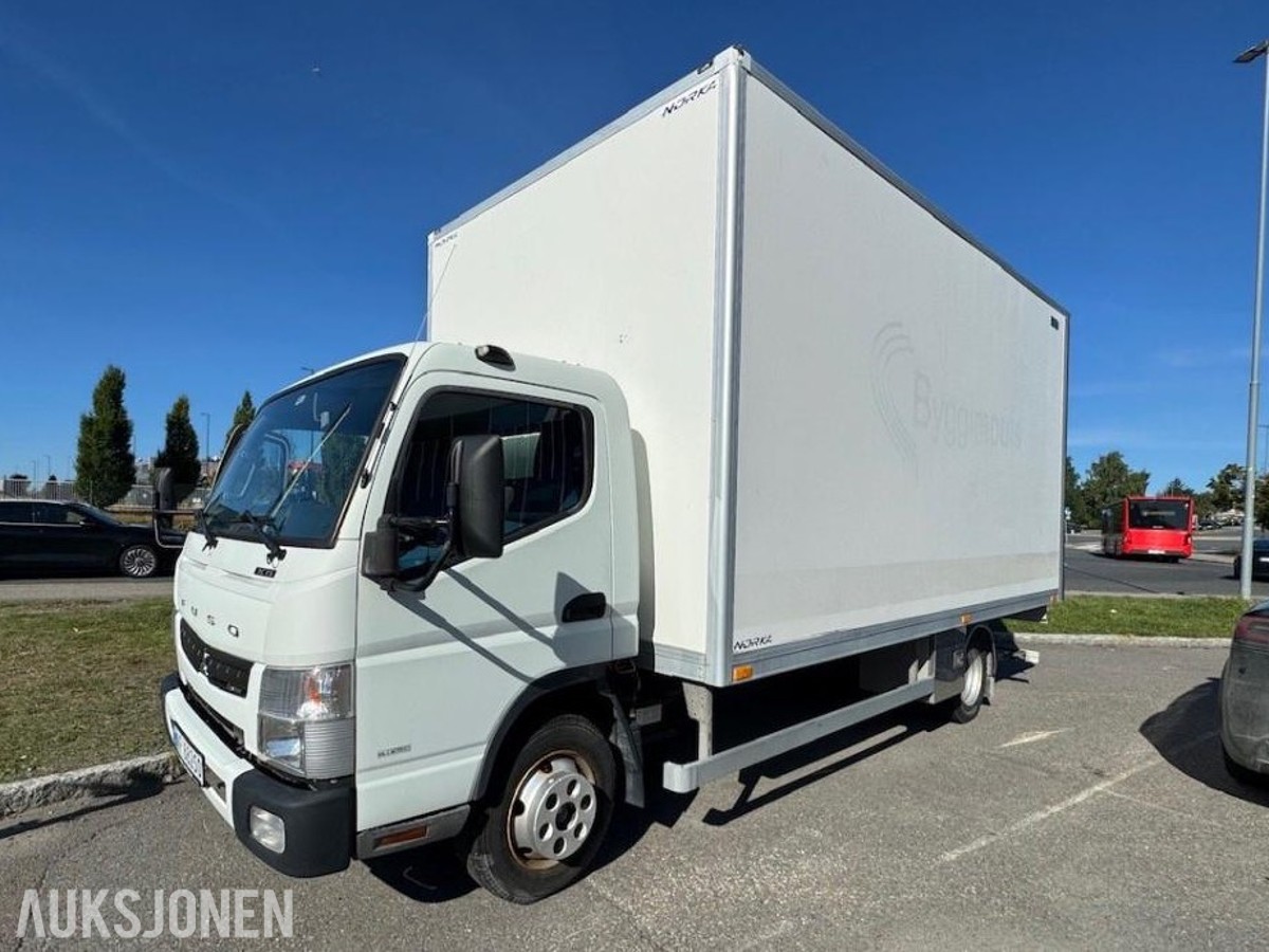 2014 FUSO CANTER SKAPBIL MED BAKLØFTER - REP.OBJEKT